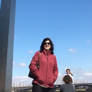 Meet your Posher, Lisa